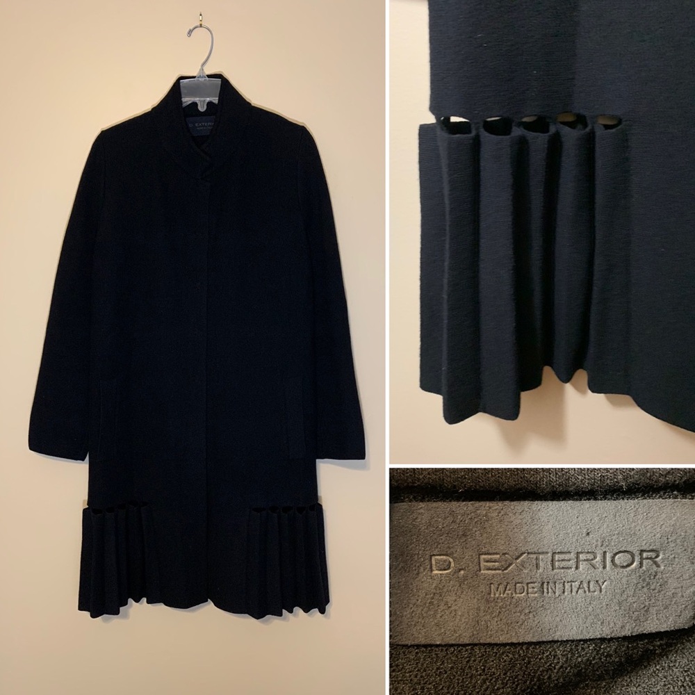 D.Exterior black long cardigan. Made in Italy Size L